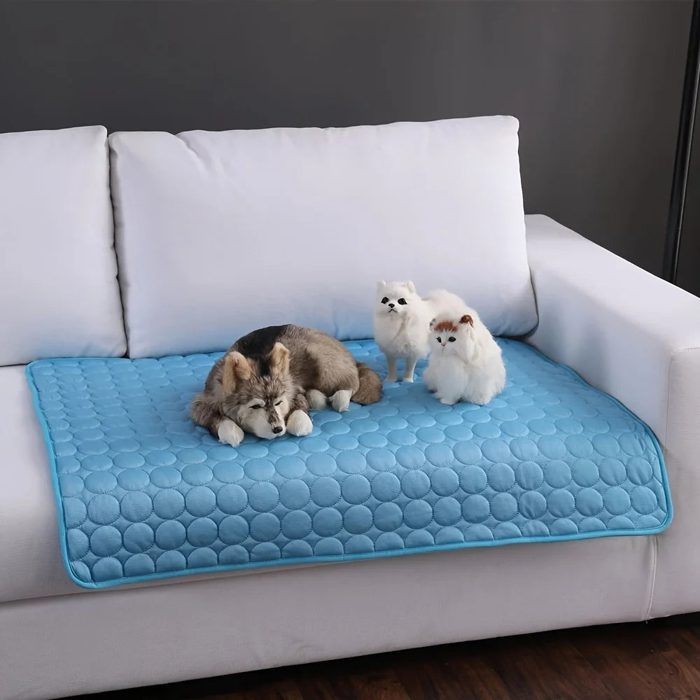 Cooling Mat for Dogs & Cats – Ice Silk Summer Pet Pad, XS–2XL