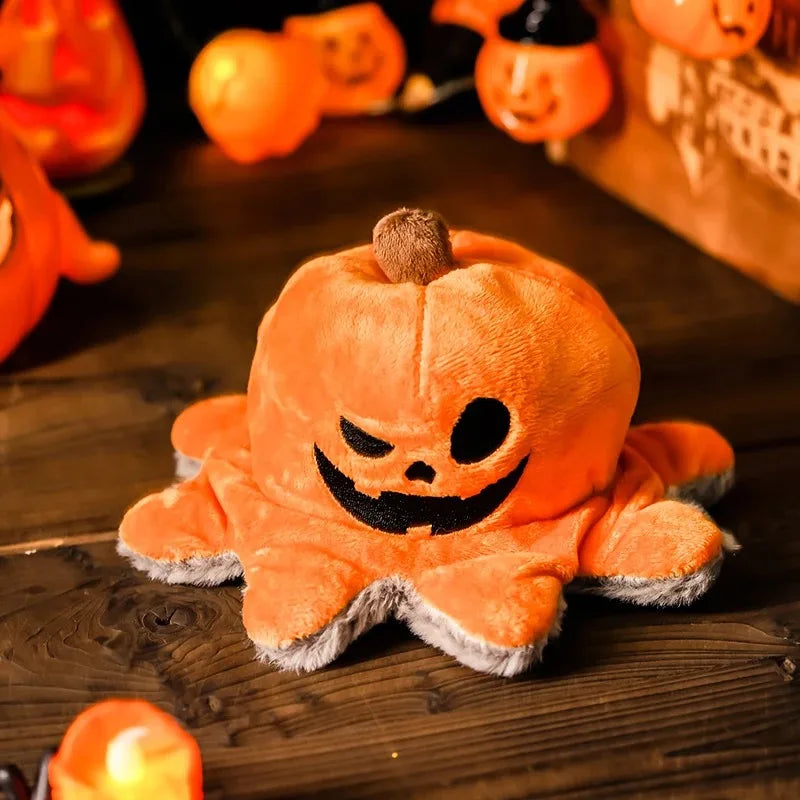 Octopus Plush Dog Toy – Squeaky Flip Toy, Pumpkin & Pirate Halloween Design